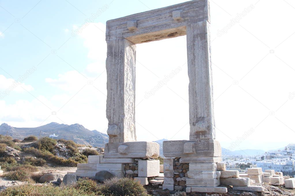 Tour of Temple of Apollo Naxos, Greece