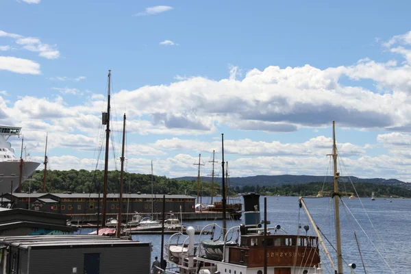 2017 奥斯陆 城市的看法挪威 城市船坞 — 图库照片