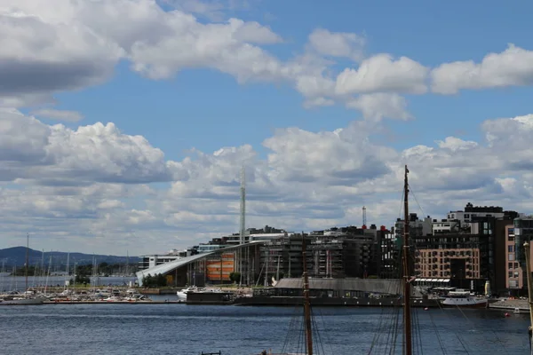 2017 Oslo Norveç Norveç Şehir Şehir Dock Görünümünü — Stok fotoğraf