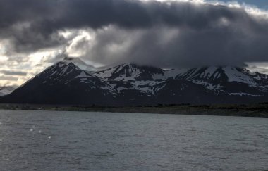 Lyngen Alps, Norveç, dağlar ve fiyortları