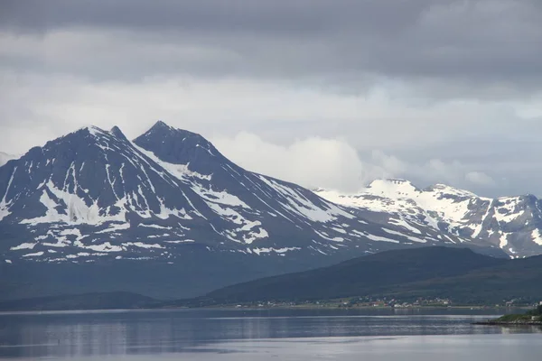 Ville Tromso Norvège Vue Des Montagnes Bâtiments Églises Fjords — Photo