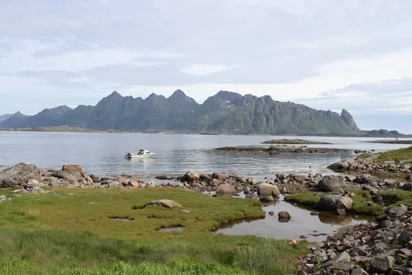 Lofoten Norwegen Berge Seen Und Fjorde — Stockfoto