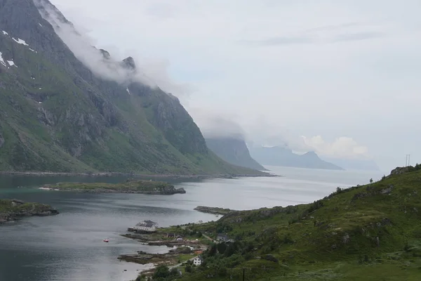Lofoten Norwegen Berge Seen Und Fjorde — Stockfoto