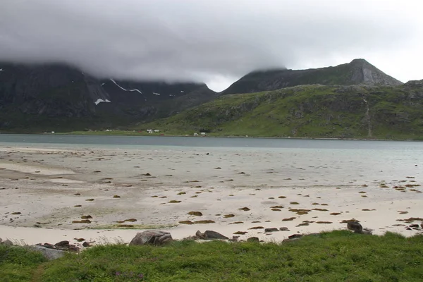 Félsziget Lofoten Norvégia Hegyek Tavak Fjordok — Stock Fotó