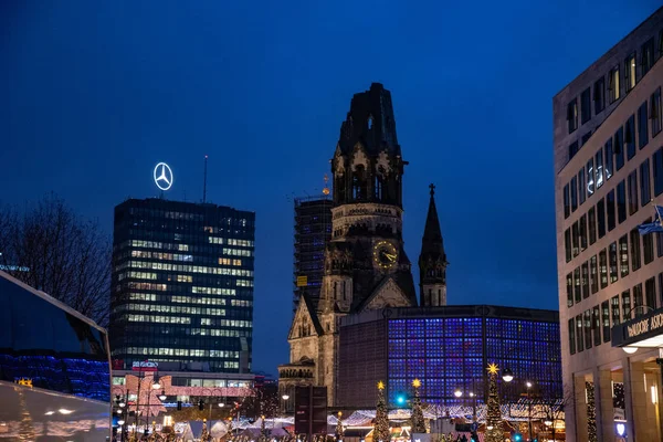 Night Cityscape Breitscheidplatz Square Ancient Cathedral Kaiser Wilhelm Memorial Church — стокове фото