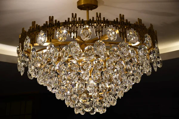 Lámpara Cristal Lámpara Araña Antigua Estilo Victoriano Con Colgantes Cristal — Foto de Stock