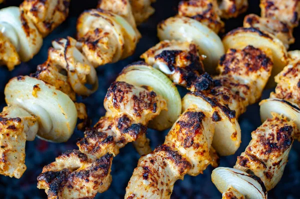 Primo Piano Gustoso Barbecue Arrosto Pollo Fatto Casa Shish Kabobs — Foto Stock