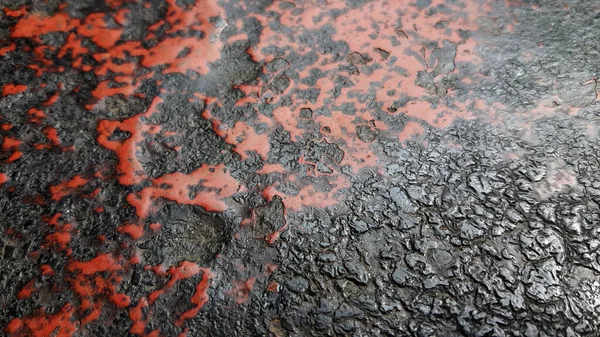Kırmızı Lekeli Siyah Çatlamış Boya Dokusu Yakın Plan Siyah Kaba — Stok fotoğraf