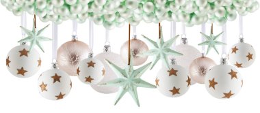 Noel baubles üst üste beyaz arka plan üzerinde izole