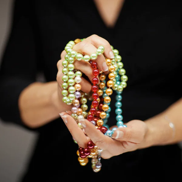 Woman Hands Holding Pearl Jewelry Sensual Studio Shot Black Background — Stock Photo, Image