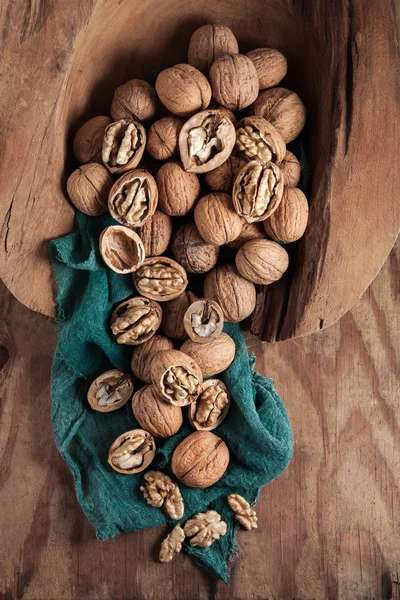 Las Nueces Bellamente Presentadas Mesa Madera Oxidada Pueden Utilizar Como — Foto de Stock