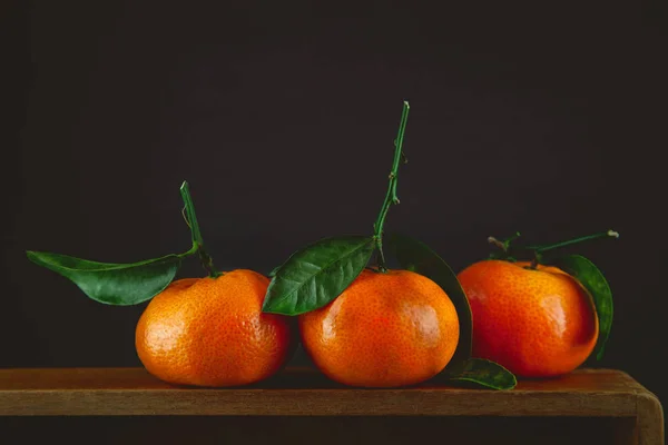 Mandarinas Maduras Frescas Fotografía Alimentos Rústicos Mesa Cocina Placa Pizarra — Foto de Stock