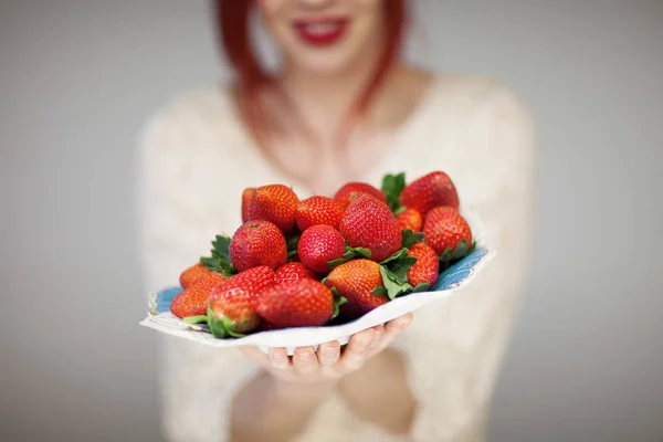 Beautiful Woman Hands Holding Plate Strawberries Her Hands Sensual Studio — Stock Photo, Image