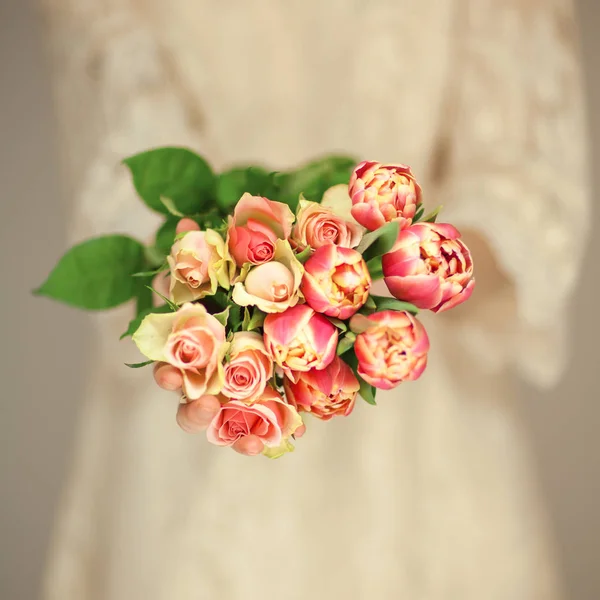 Woman Bride Hands Holding Spring Flowers Tulips Roses Boho Wedding — Stock Photo, Image