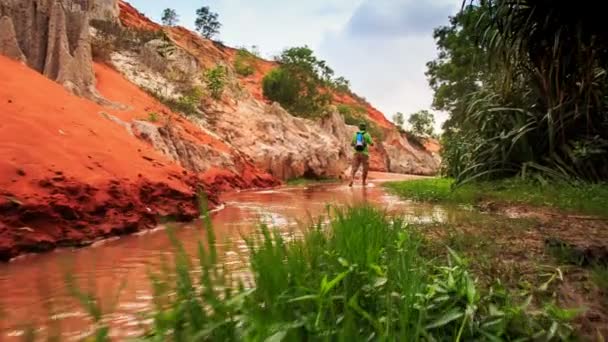 Uomo anziano in Vietnam — Video Stock