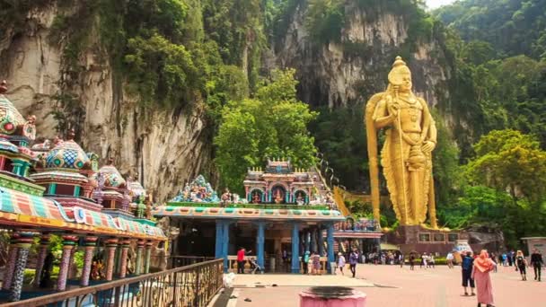 Пещеры Бату в Куала-Лумпуре — стоковое видео