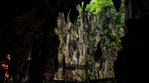 Пещеры Бату в Куала-Лумпуре — стоковое видео