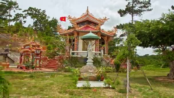 Pagoda House i buddhistiska tempel — Stockvideo