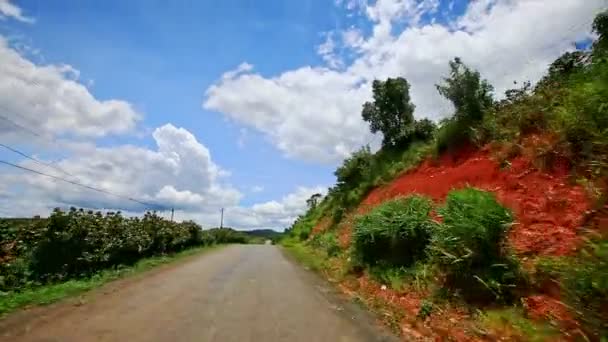 Ülkede yol manzarası için — Stok video