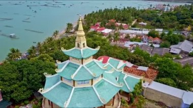 Budist Chua Ngoc oğlu pagoda şehir tarafından 