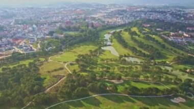 göller ve çimenler town yakınındaki büyük park