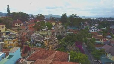 otel tımarhane büyük şehir arasında