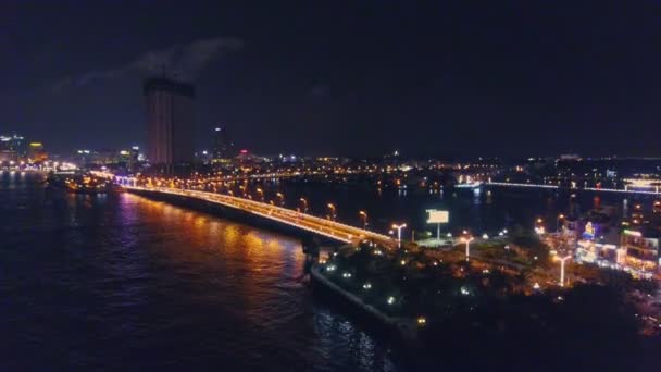 Éjszakai város egész óceán-öböl — Stock videók