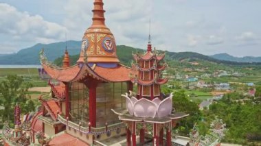 Pagoda Dome tropikal bitki karşı