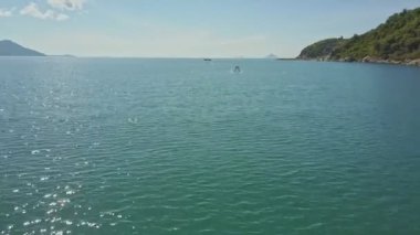 balık ağlarına masmavi okyanus şişelerde ile