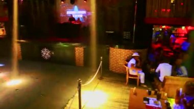 Tay kutusu mücadele öncesi gece kulübü