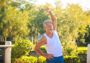 Adam kıvıran vücudu Park