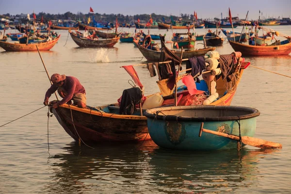 Mui Vietnam Março 2016 Velho Navega Grande Barco Madeira Por — Fotografia de Stock