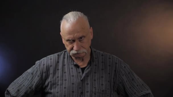 Angry European Mature Man Studio Isolated Dark Background — Stock Video