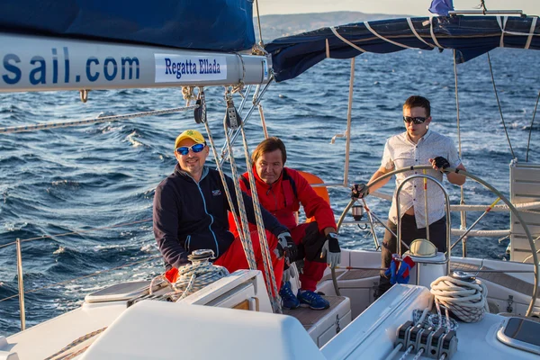 Sailors participate in regatta — Stock Photo, Image