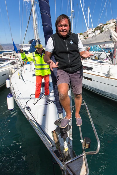 Sailors participate in sailing regatta — Stock Photo, Image