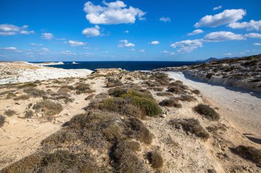 Milos sahil mineral oluşumları