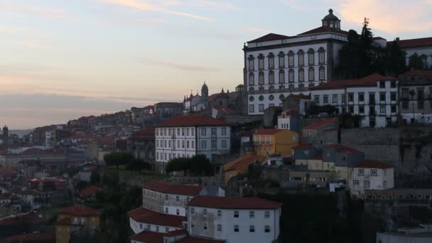 Ribeira okres Porto v západu slunce — Stock video