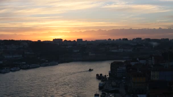 Douro river at sunset — Stock Video