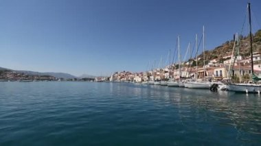 Sahil Poros Adası