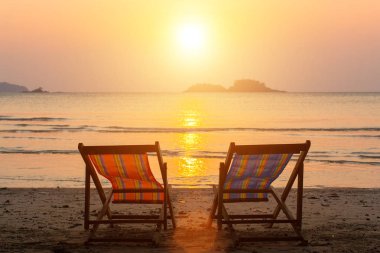 günbatımı plaj sandalye