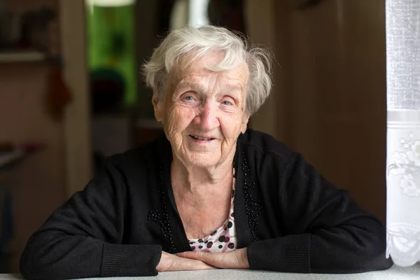 Positive elderly woman — Stock Photo, Image