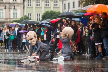 Krakow tiyatro gece festival katılımcıları
