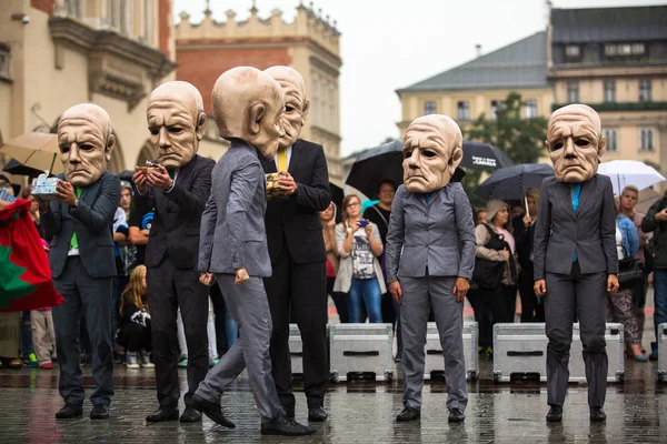 Участники фестиваля "Краковская театральная ночь" — стоковое фото