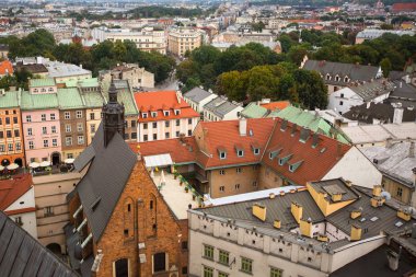 Çatıları Krakow tarihi kent
