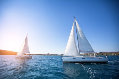 Lüks Yatlar, regatta