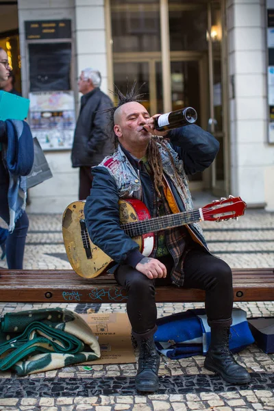 Unknown street musician — Stock Photo, Image