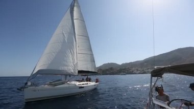 Yelkenli yat 