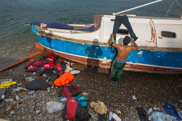Rifugiati sconosciuti in arrivo in Grecia — Foto Stock