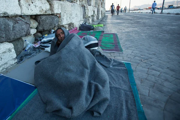 Refugiados desconocidos que llegan a Grecia — Foto de Stock