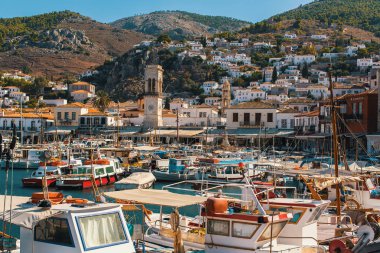 Marina, Hydra Adası